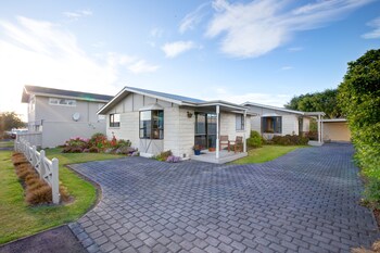 Aaa Thames Court Motel,Otago>>Oamaru,3 star