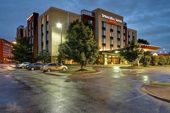 springhill suites by marriott louisville airport