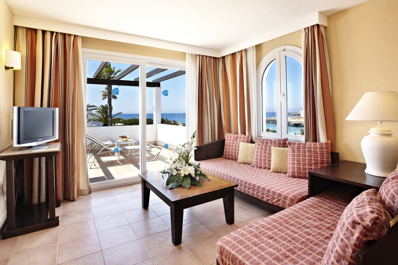 grupotel aldea calan bosch