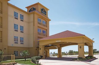 La Quinta Inn & Suites Fort Worth Lake Worth,Lake Worth>>Fort Worth,3 star