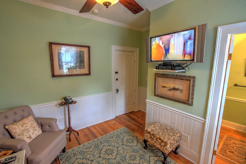 phineas swann inn and spa