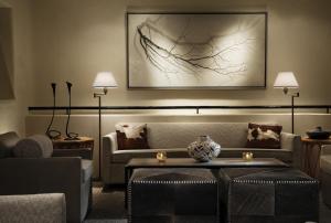 rosewood inn of the anasazi