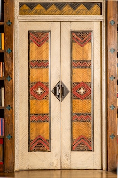 rosewood inn of the anasazi