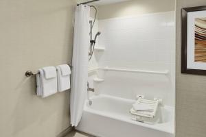courtyard by marriott shreveport bossier louisiana boardwalk