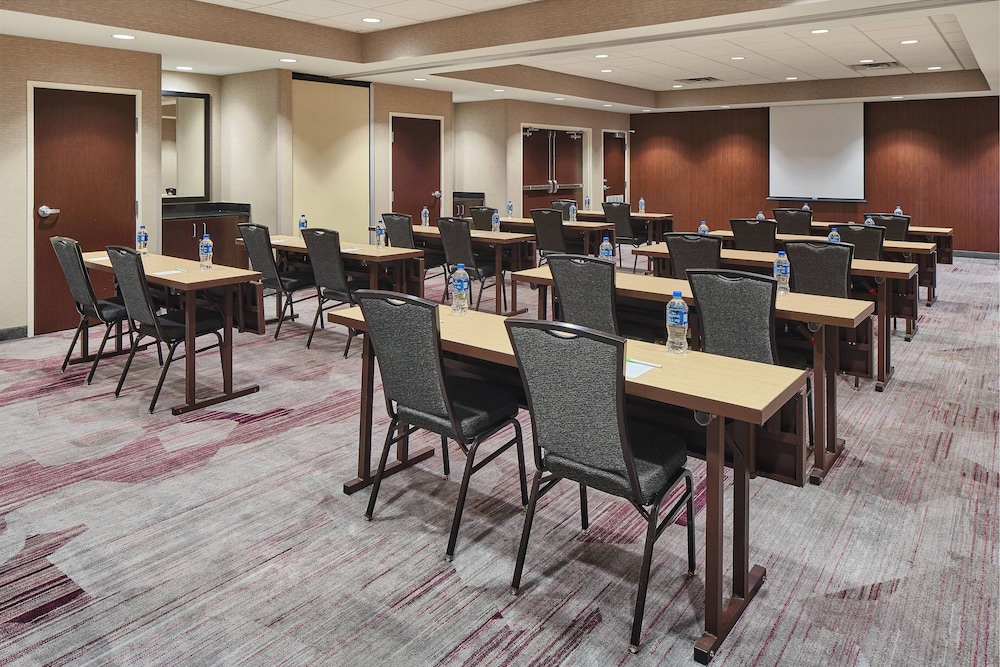 courtyard by marriott shreveport bossier louisiana boardwalk