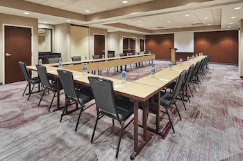 courtyard by marriott shreveport bossier louisiana boardwalk