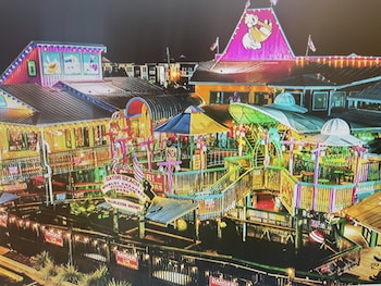 holiday lodge and suites fort walton beach