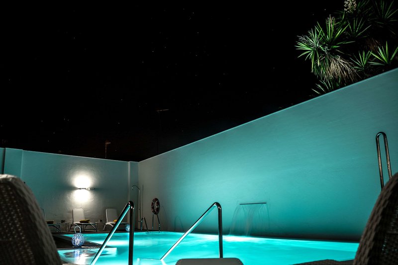 sercotel dona carmela ascend hotel collection