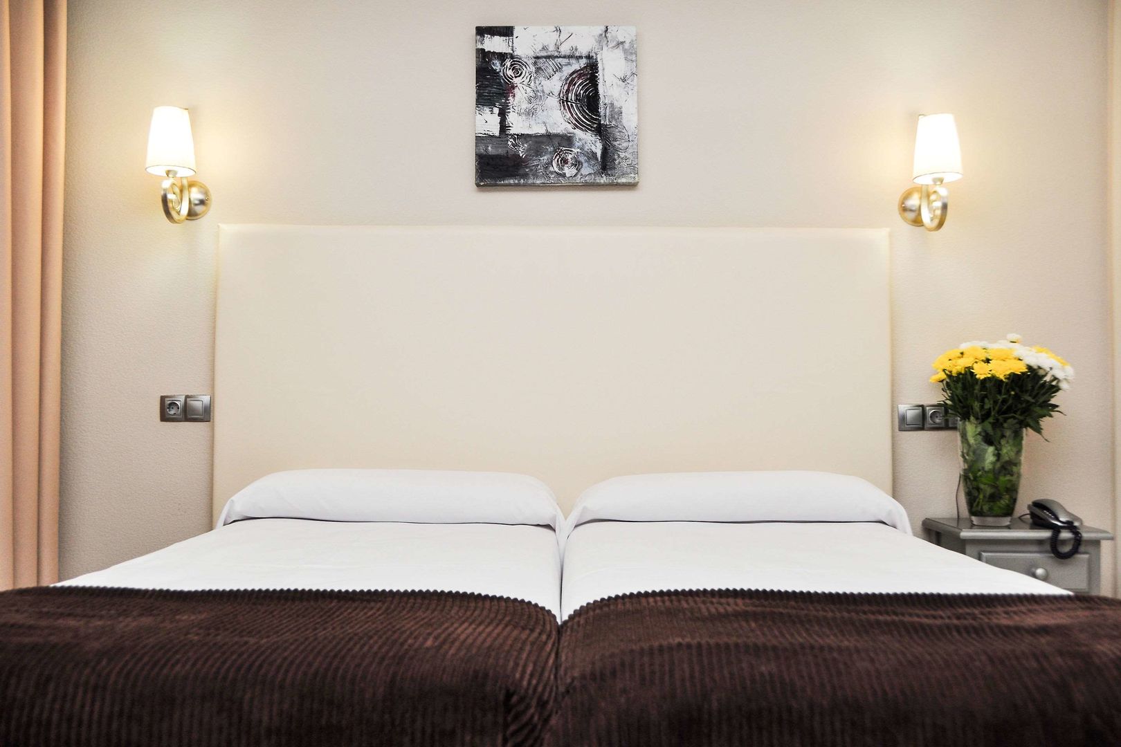 sercotel dona carmela ascend hotel collection