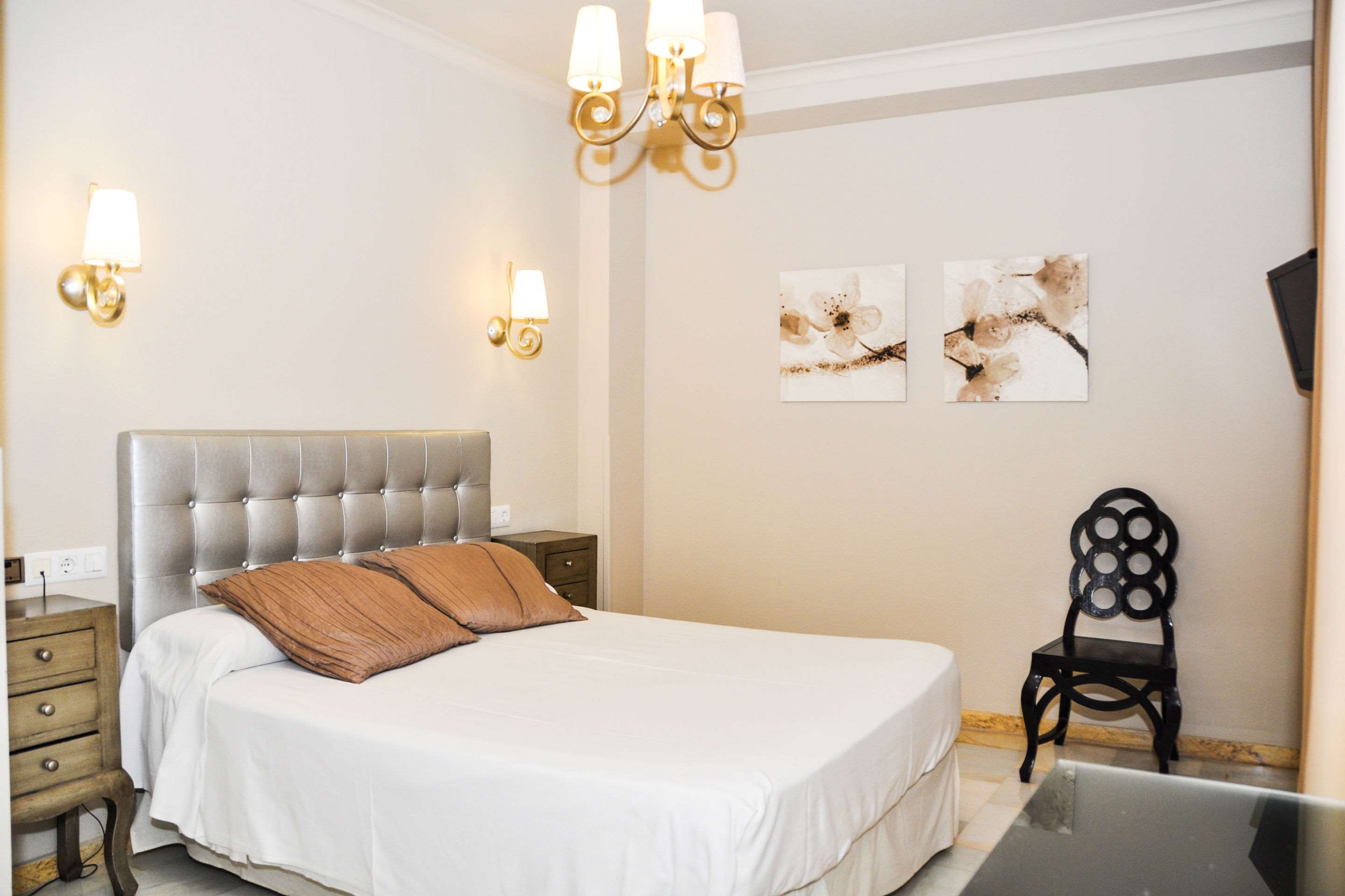 sercotel dona carmela ascend hotel collection