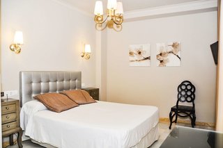 sercotel dona carmela ascend hotel collection