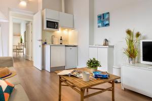 suites sevilla plaza apartamentos