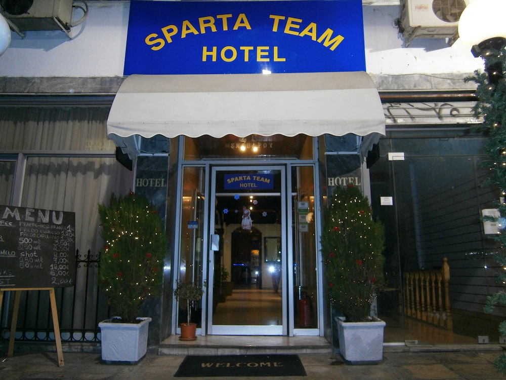 sparta team hotel hostel