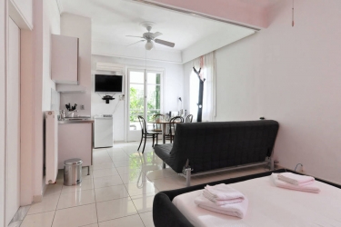 athens green apartments