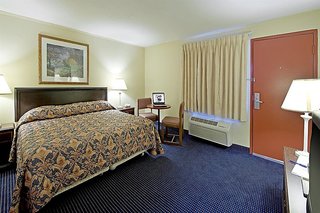Red Carpet Inn,Stamford>>Fairfield,2 star