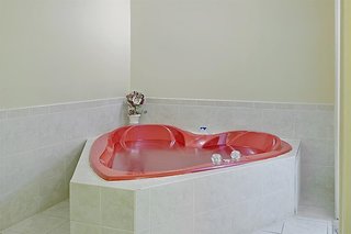 Red Carpet Inn,Stamford>>Fairfield,2 star