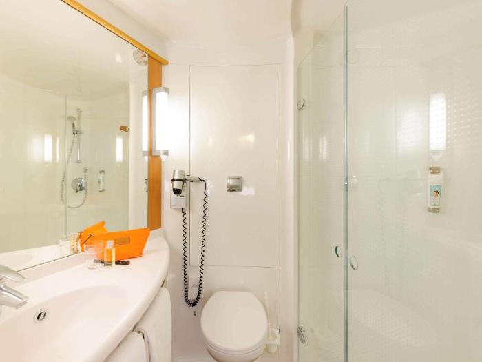 ibis stuttgart airport messe