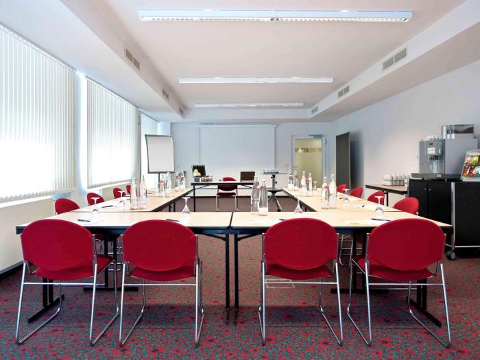 ibis stuttgart airport messe