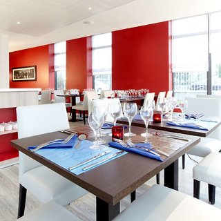 ibis styles versailles saint quentin en yvelines