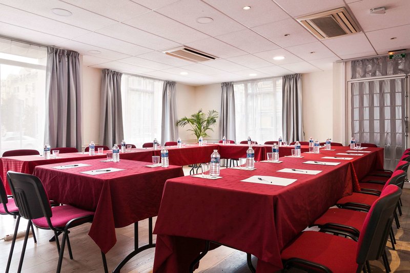 quality suites maisons laffitte paris ouest