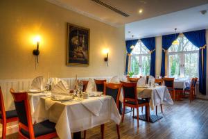 kurparkhotel warnemuende