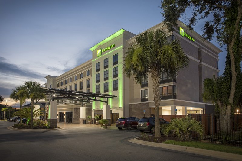 holiday inn pensacola  university area an ihg hotel