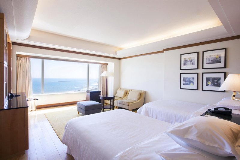 phoenix seagaia ocean tower