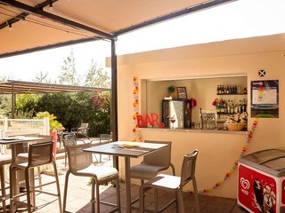 ibis marseille provence aeroport