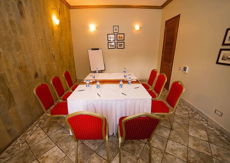 colosseum hotel and fitness club