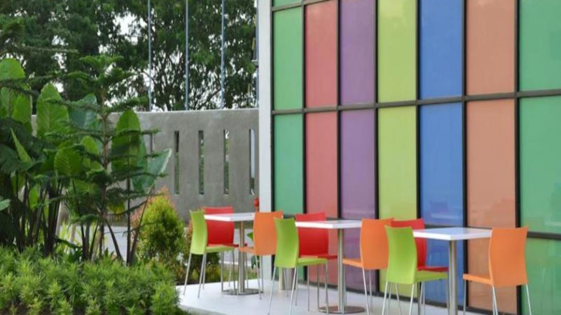 pop hotel airport jakarta