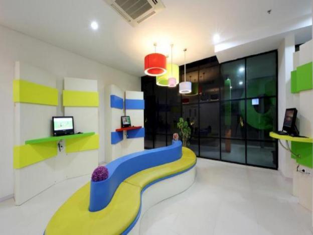 pop hotel airport jakarta
