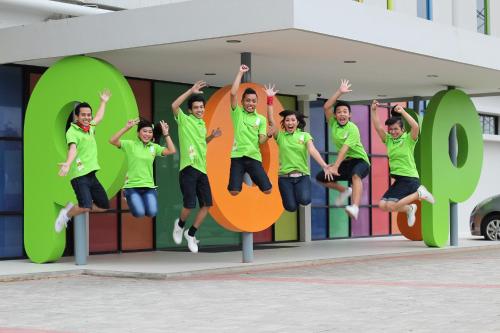 pop hotel airport jakarta