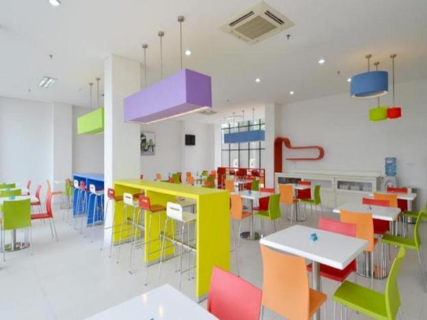 pop hotel airport jakarta