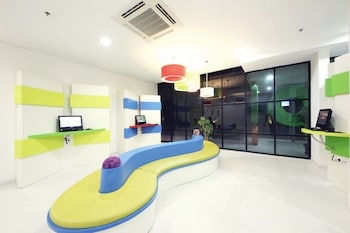 pop hotel airport jakarta