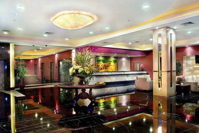 royal palm hotel and conference center cengkareng