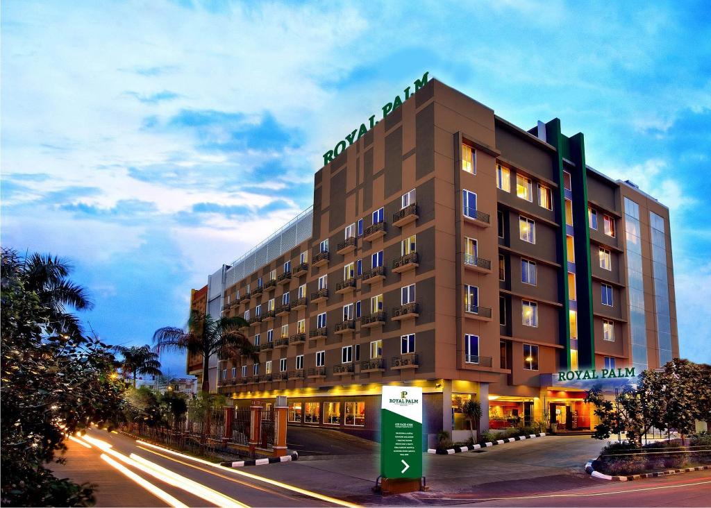 royal palm hotel and conference center cengkareng