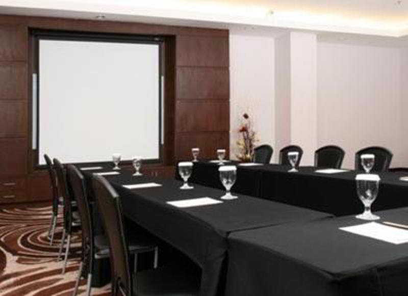 royal palm hotel and conference center cengkareng