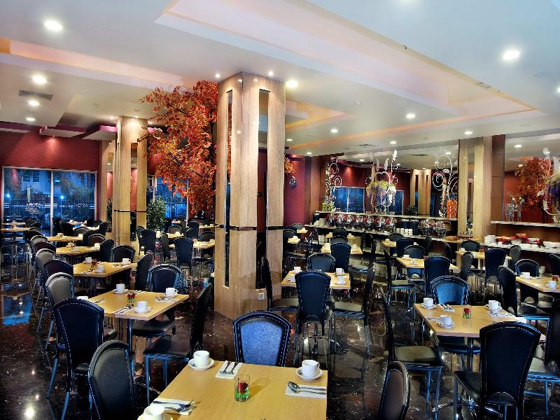 royal palm hotel and conference center cengkareng