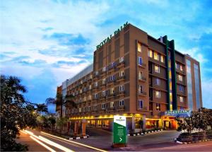 royal palm hotel and conference center cengkareng
