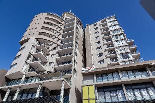 Aquarius Luxury Suites,10 Blaauwberg Road,3 star
