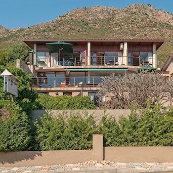 18 on kloof bed and breakfast