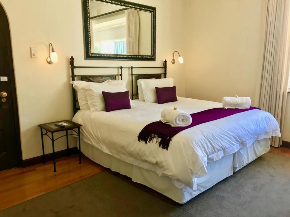 Sundown Manor Guest House,Fresnaye>>Cape Town,4 star