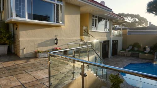 sundown manor guest house