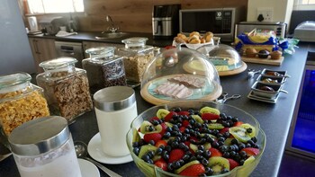 sundown manor guest house