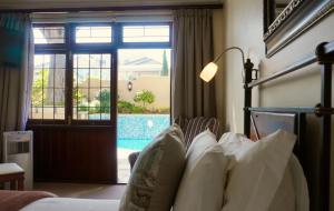 sundown manor guest house