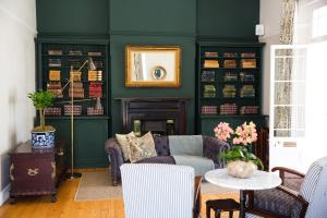 river manor boutique hotel