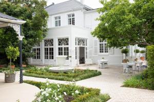 river manor boutique hotel