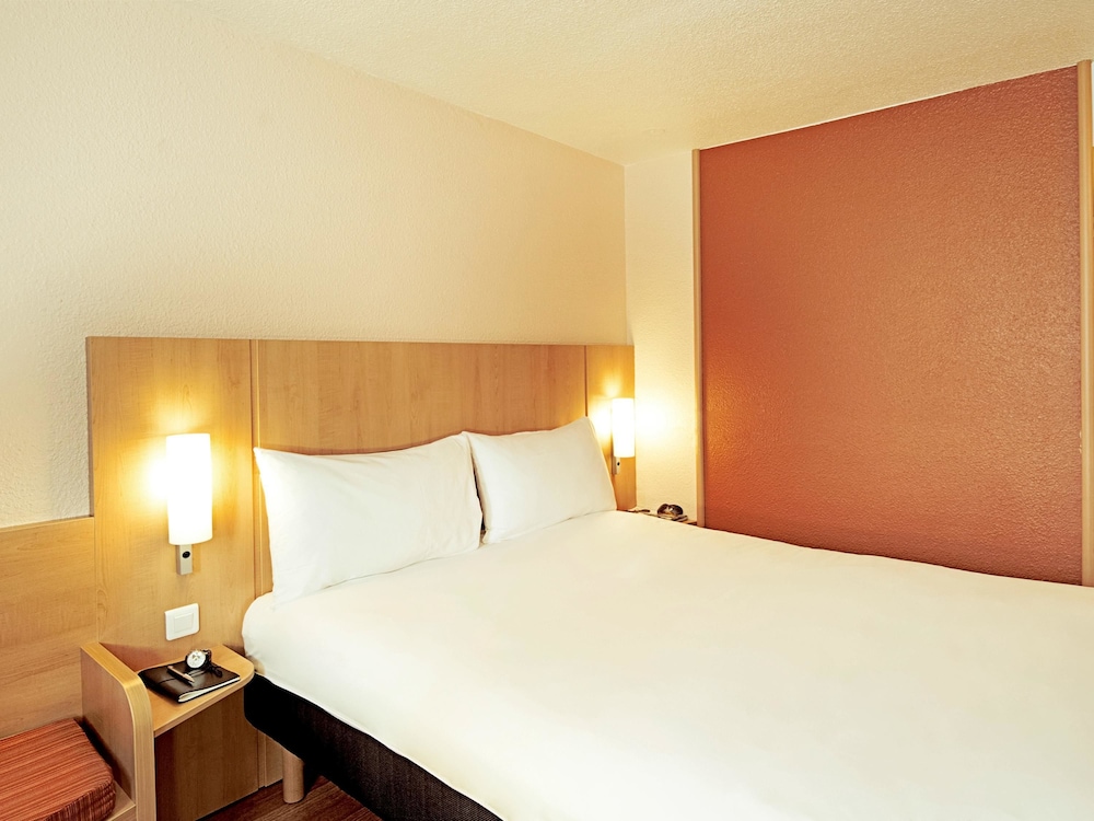 hotel ibis santiago providencia