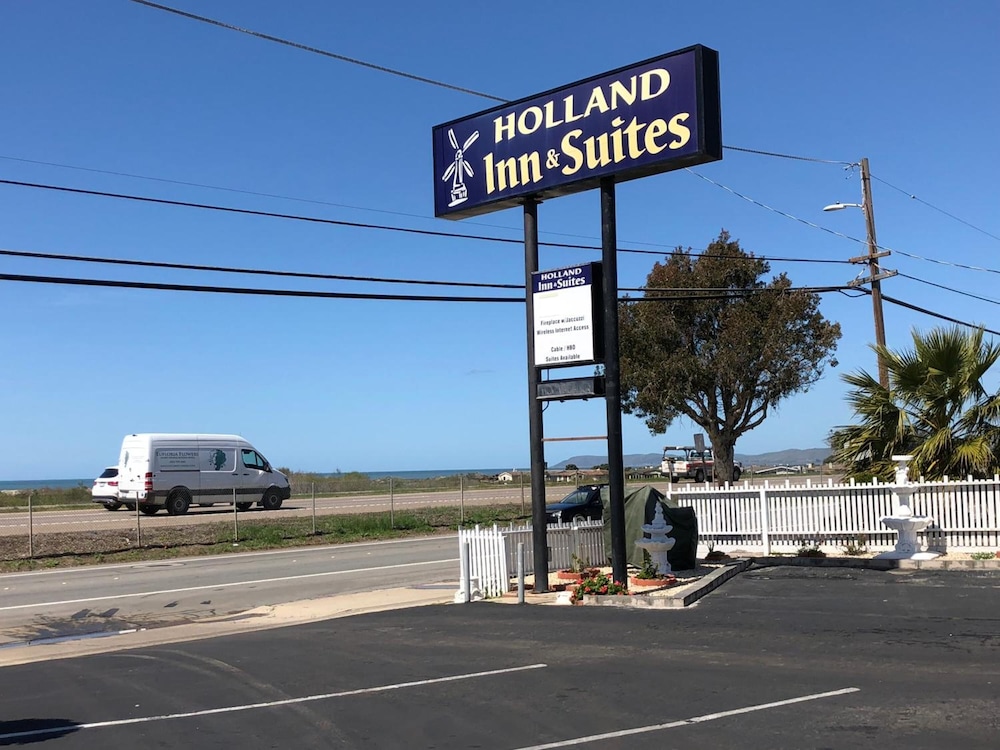 holland inn and suites