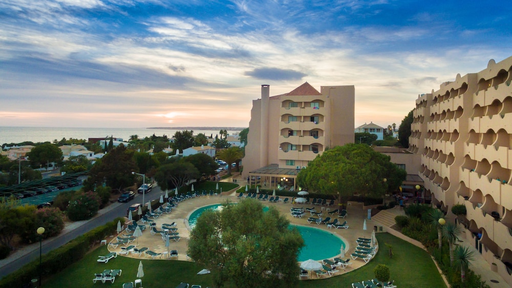 vila gale atlantico